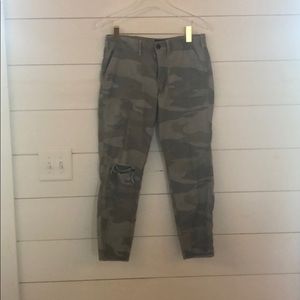 Camo slim boyfriend jeans